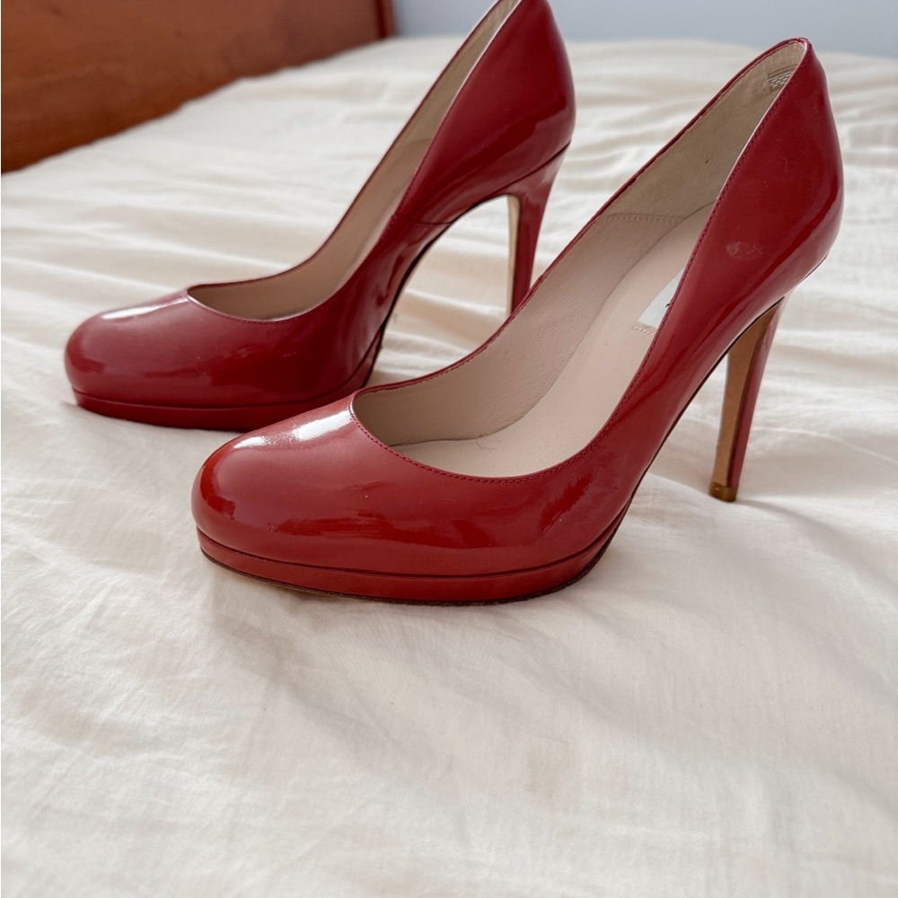 LK Bennett Sledge Court Heels